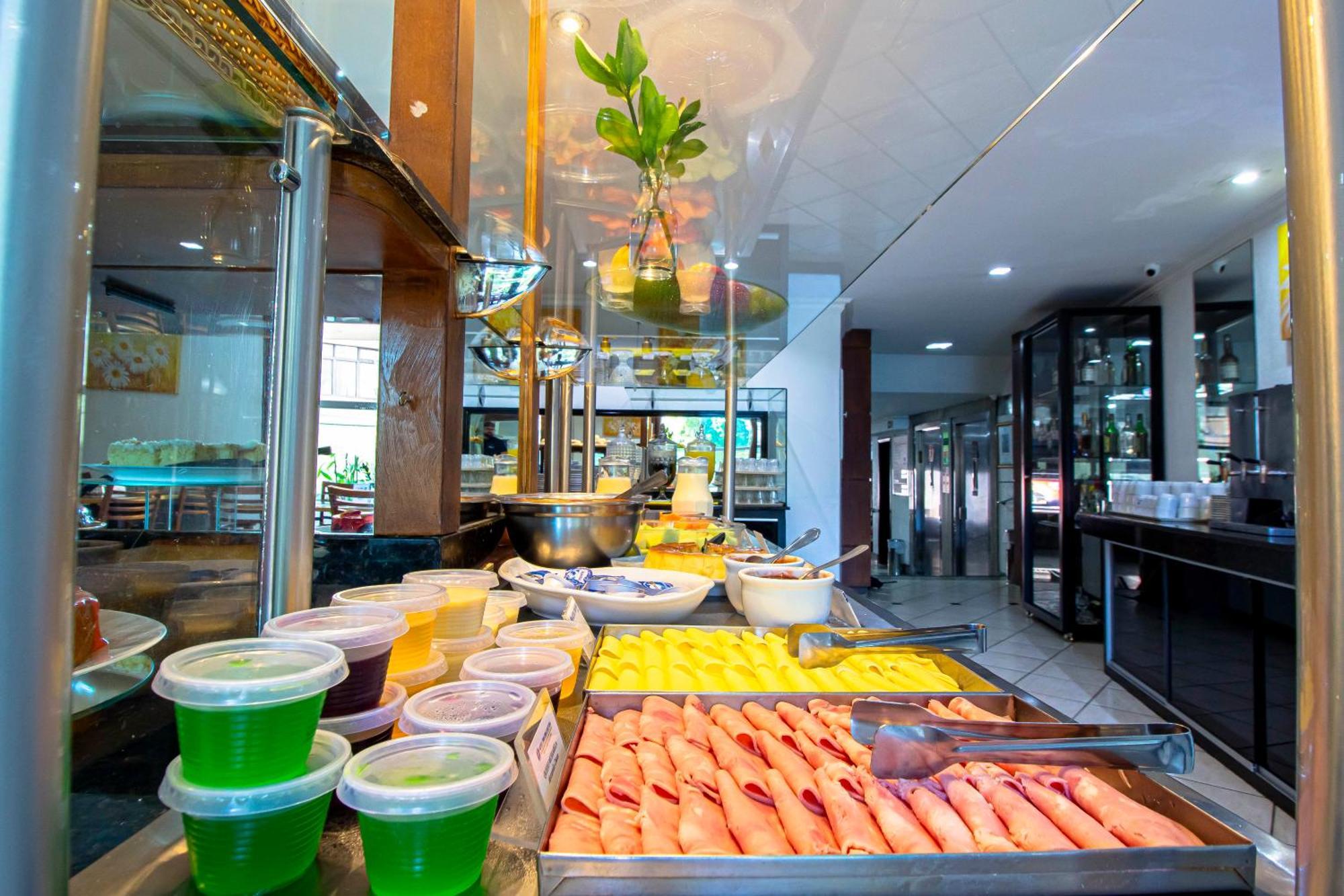 Hotel Dan Inn Curitiba Centro By Nacional Inn מראה חיצוני תמונה